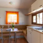 Кемпинг Rose 2*