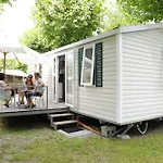 Camping Rose 2*