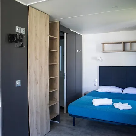 Rose Campingplatz 2*