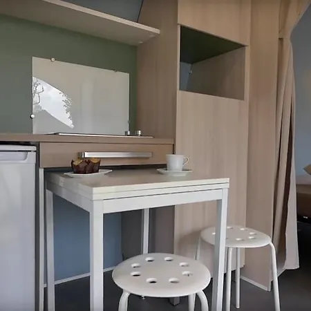 キャンプ場 Rose ドルメッレット