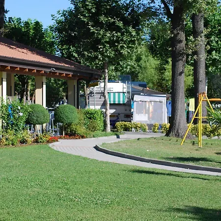 Rose Campingplatz Dormelletto